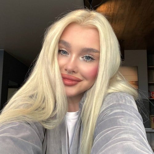 порнозвезда Blondessa (Блондесса)